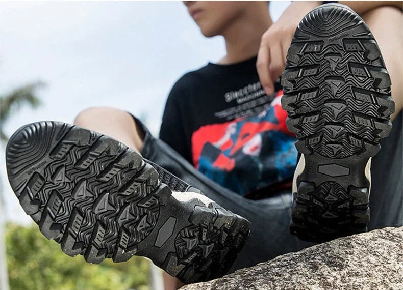 Men's Sports Shoes For Sports and Running