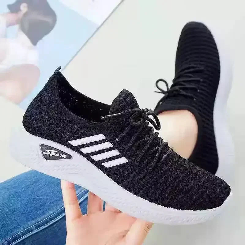 Women's Low-Top Running Sneakers