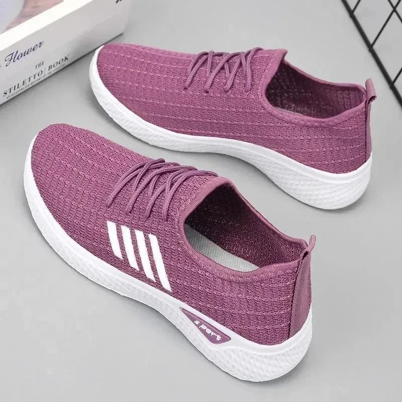 Women's Low-Top Running Sneakers