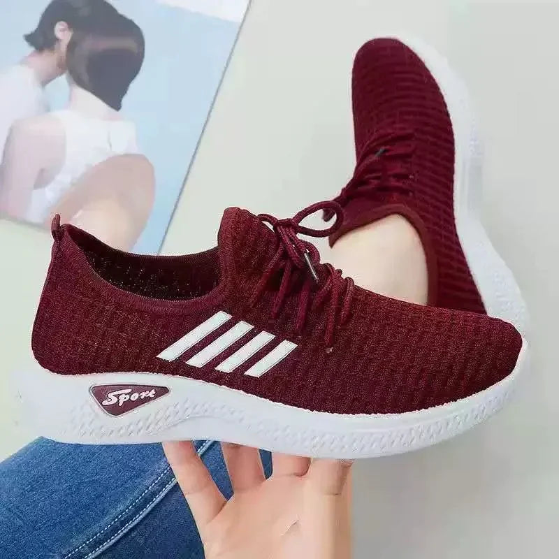 Women's Low-Top Running Sneakers