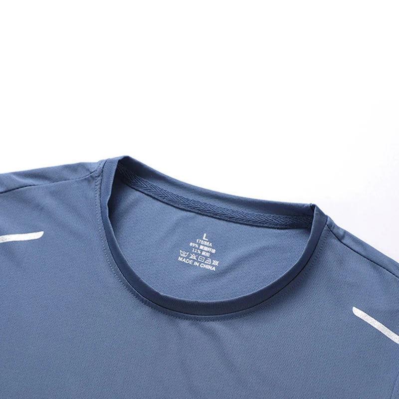 Men's Running Quick Drying T-Shirts Breathable For Sports and Fitness