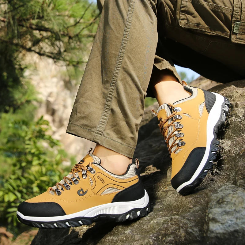 Men's Waterproof Hiking Shoes Outdoor Leather Sports Shoes