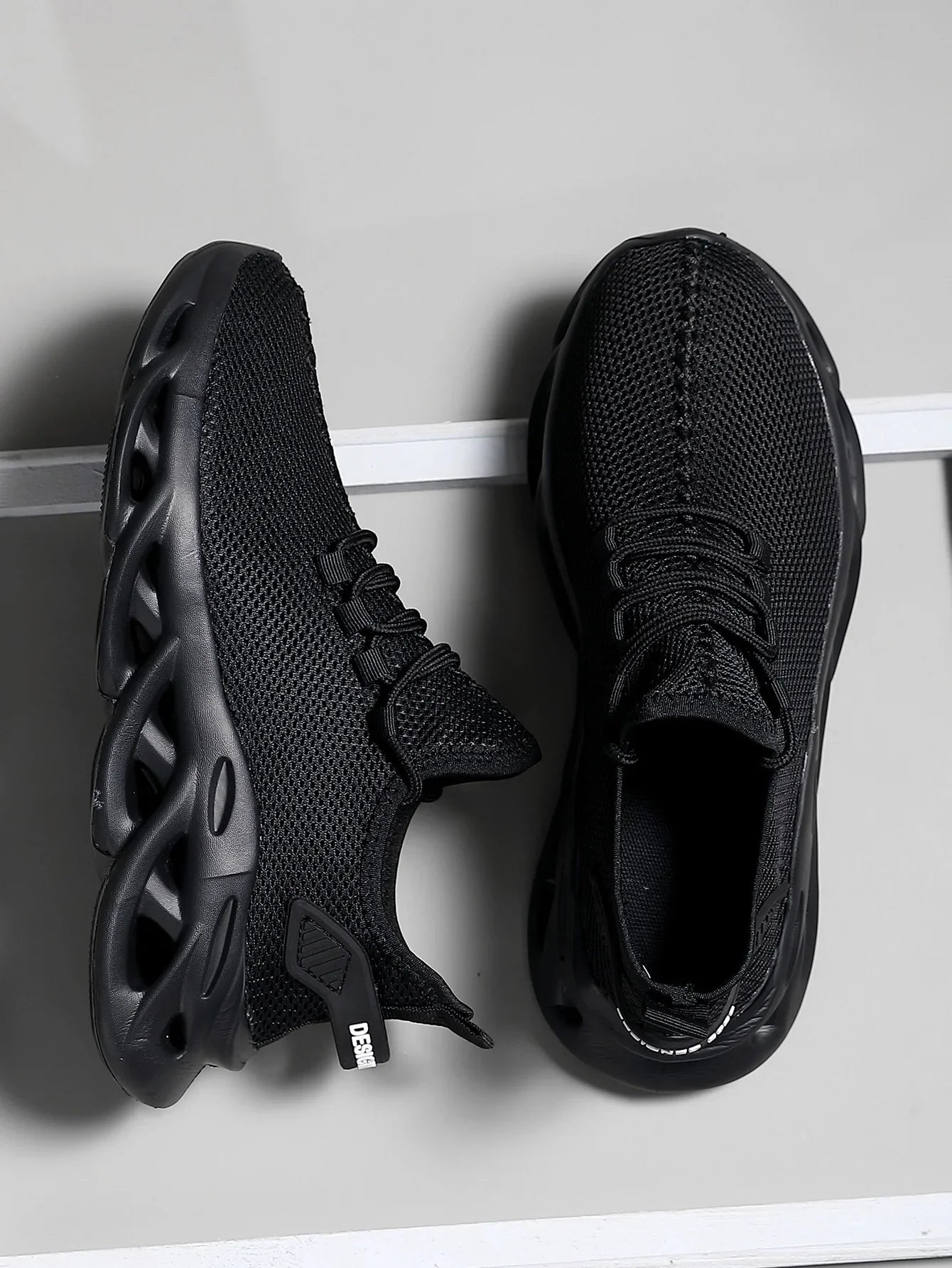 Men Sports Tennis Shoes for Exercise