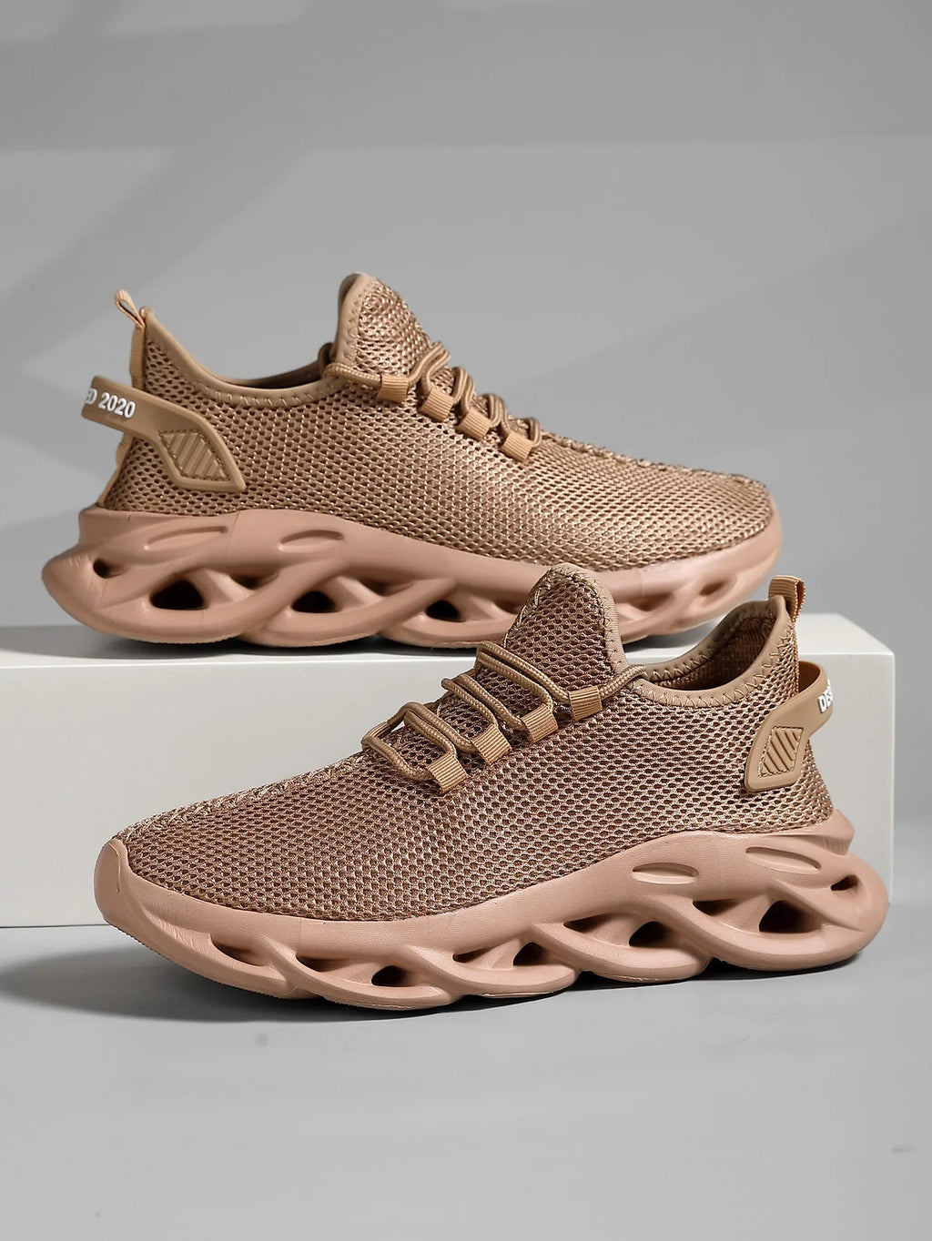 Men Sports Tennis Shoes for Exercise