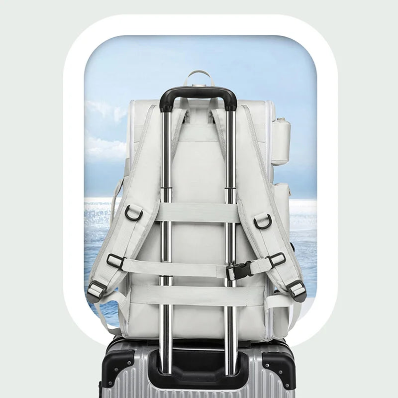 Large Capacity Gym Bag Travel Backpack For Travel Sports And Fitness