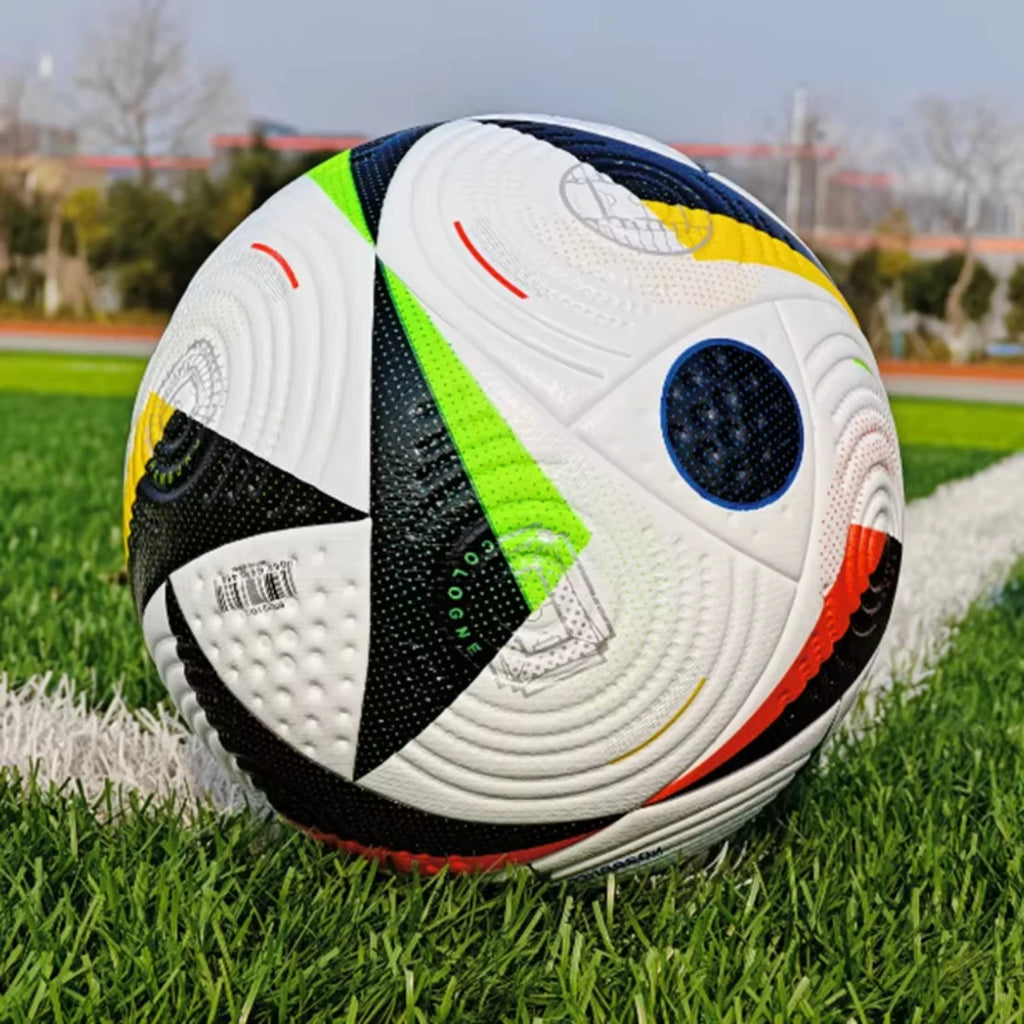 Soccer Ball for Youth Adult, Classic Soccer Ball Indoor Outdoor Sports Game Training Practice Play Ball，Birthday Gifts