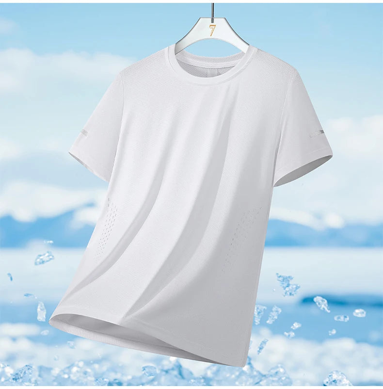Men's Running Quick Drying T-Shirts Breathable For Sports and Fitness