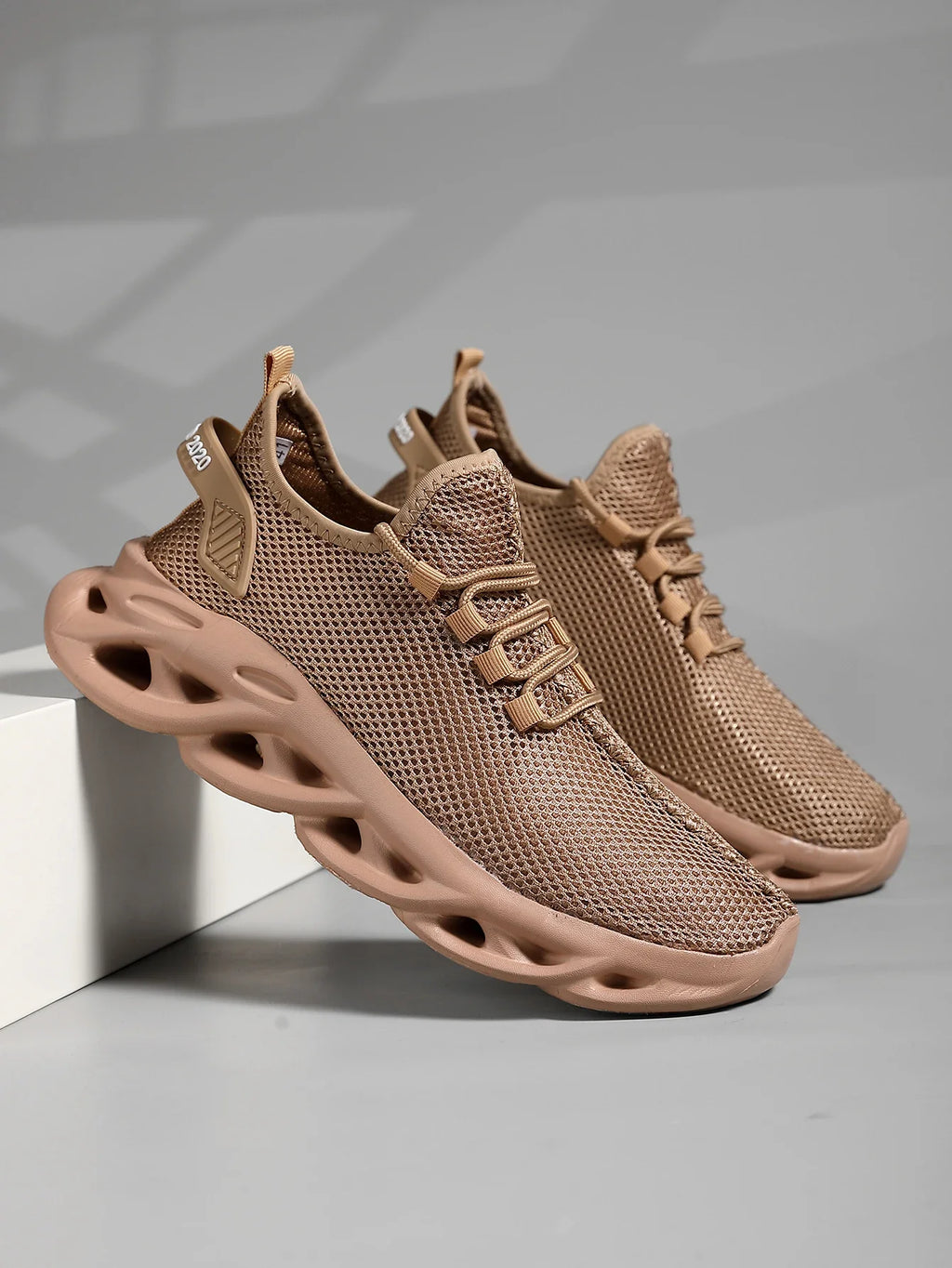 Men Sports Tennis Shoes for Exercise