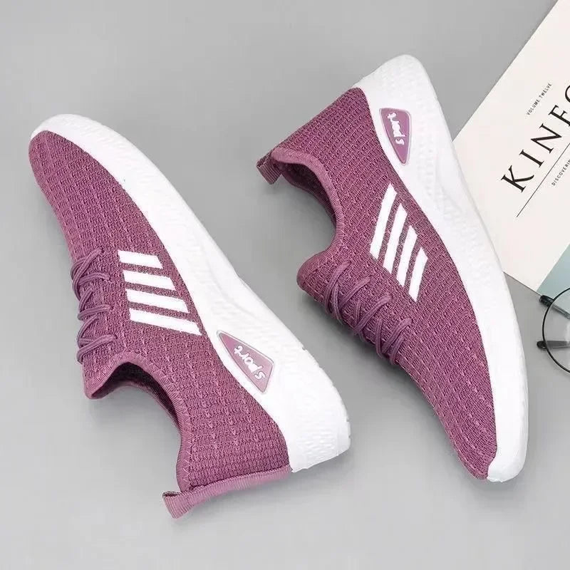 Women's Low-Top Running Sneakers