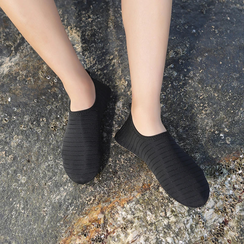 Men/Women Water Shoes for Outdoor Terrain
